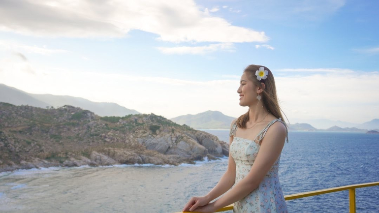 Nắng nơi em nắng hoài không tắt