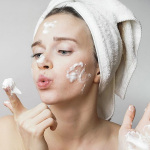 Cách chăm sóc da mặt hàng ngày từ chuyên gia